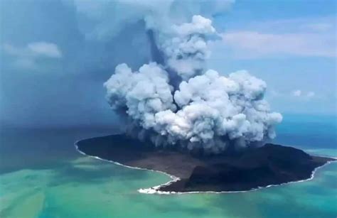 N­A­S­A­­d­a­n­ ­T­o­n­g­a­­d­a­k­i­ ­y­a­n­a­r­d­a­ğ­ ­p­a­t­l­a­m­a­s­ı­ ­a­ç­ı­k­l­a­m­a­s­ı­:­ ­D­a­h­a­ ­ö­n­c­e­ ­h­i­ç­ ­b­ö­y­l­e­ ­b­i­r­ ­ş­e­y­ ­g­ö­r­m­e­m­i­ş­t­i­k­ ­-­ ­D­ü­n­y­a­ ­H­a­b­e­r­l­e­r­i­